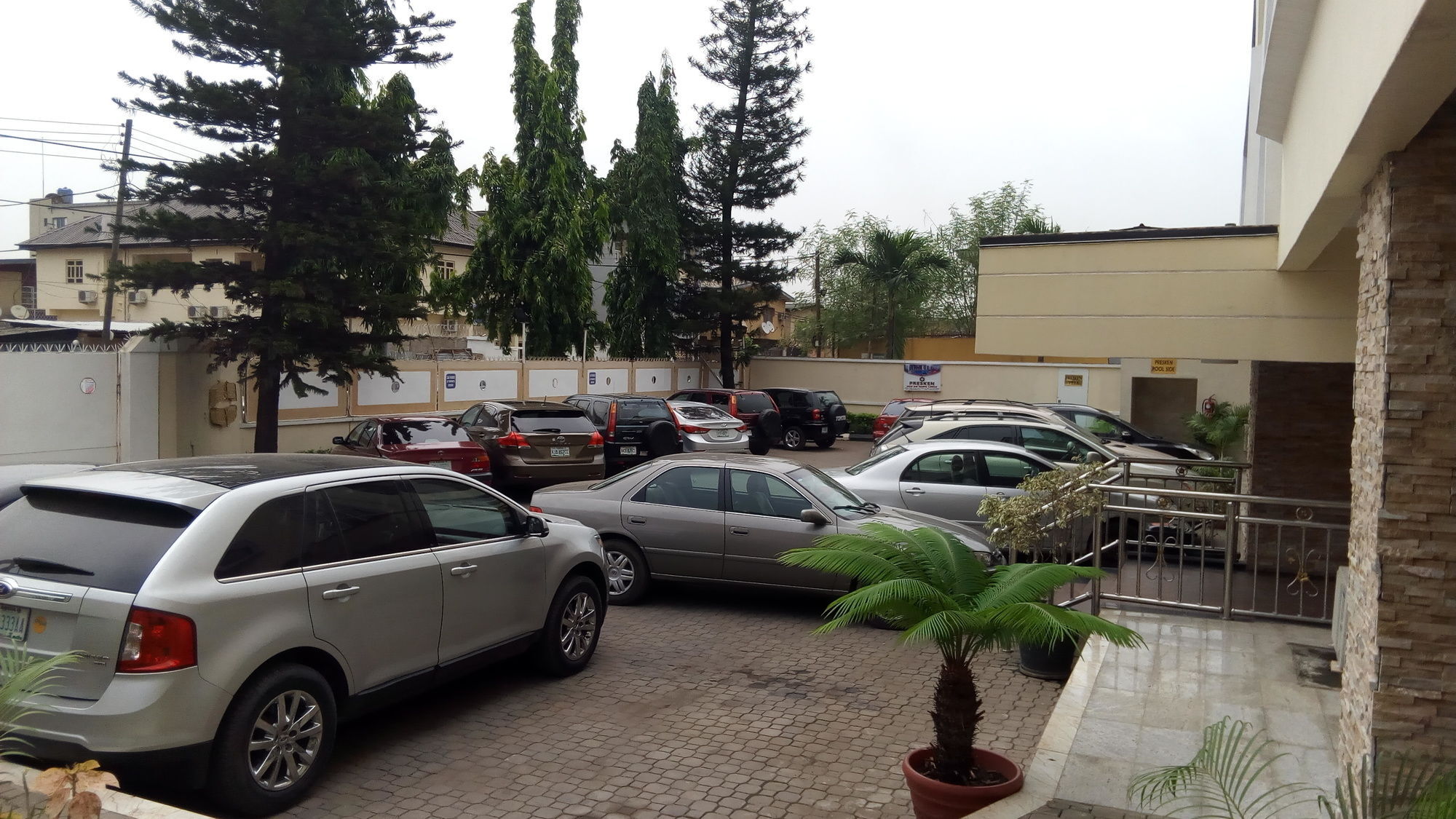Presken Hotel And Resorts Mojidi Ikeja Exterior foto